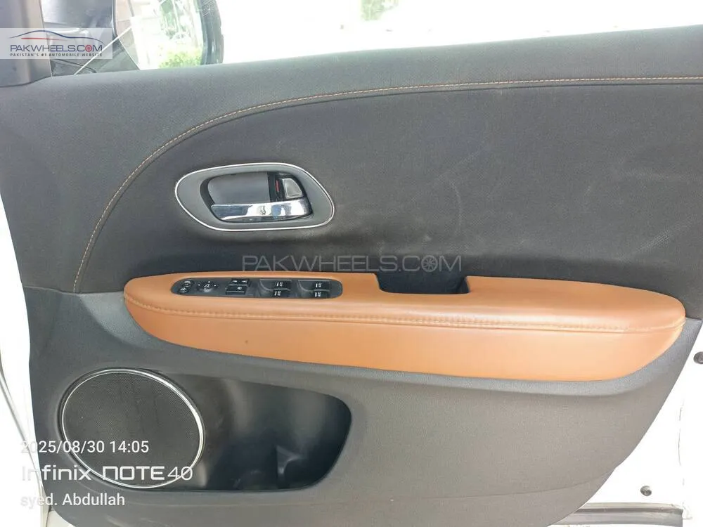 ہونڈا ویزِل 2015 for Sale in کراچی ہونڈا ویزِل 2015 for Sale in کراچی Image-12