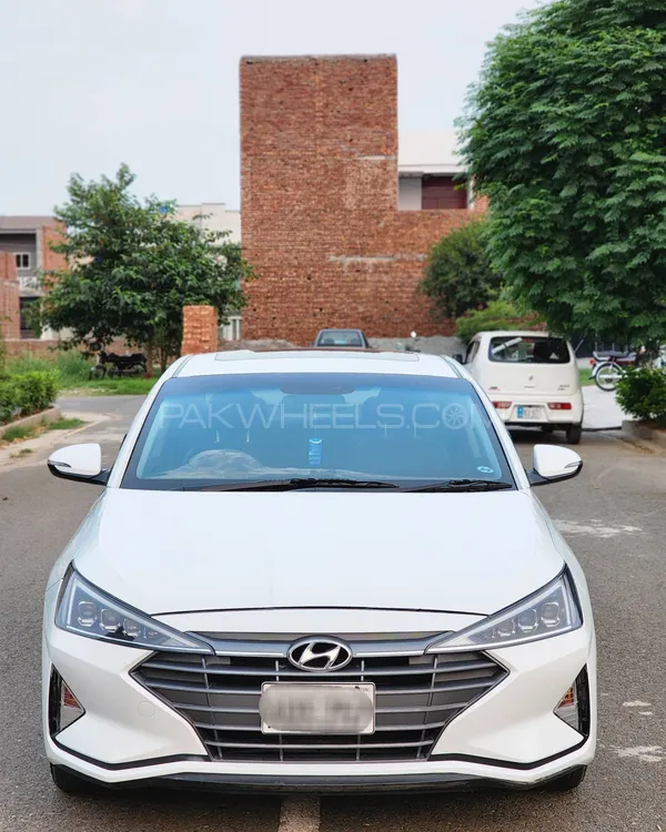 Hyundai Elantra 2024 for Sale in Faisalabad Image-1