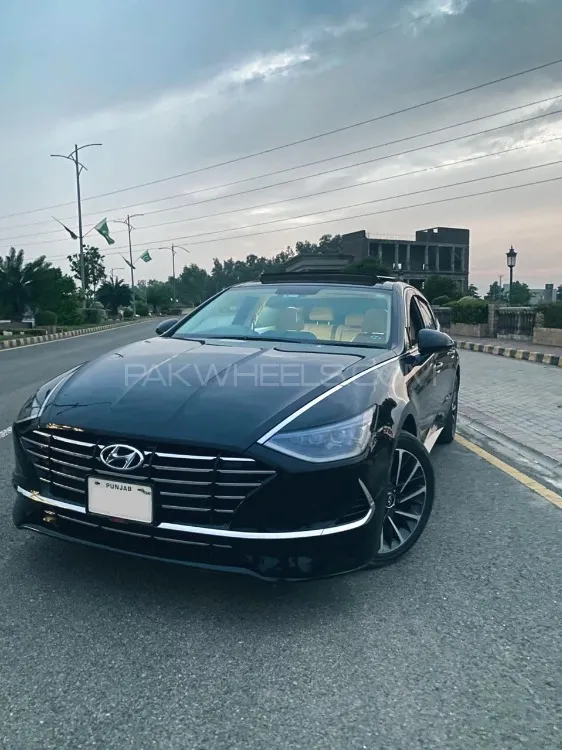 Hyundai Sonata 2022 for Sale in Lahore Image-1
