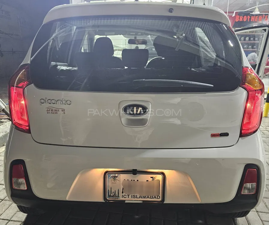 KIA Picanto 2022 for Sale in Lahore Image-1