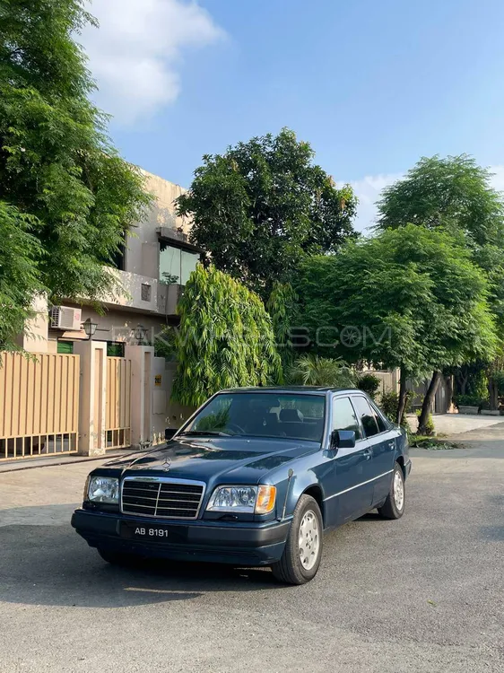 مرسڈیز بینز ای کلاس 1990 for Sale in لاہور Image-1