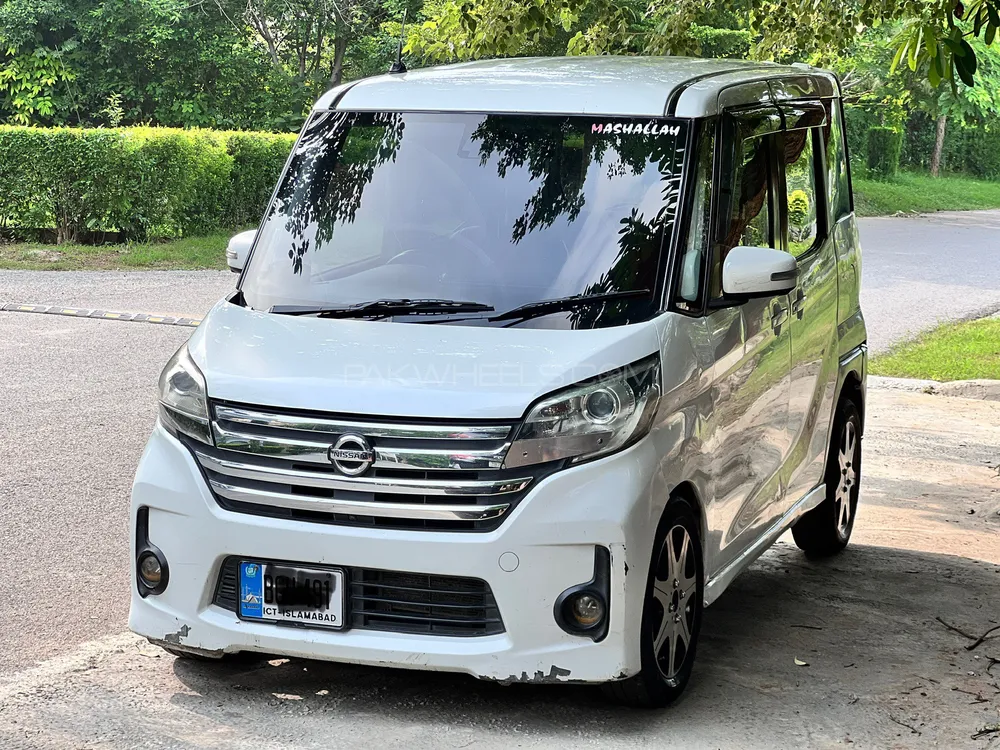 Nissan Dayz Roox 2014 for Sale in Islamabad Image-1