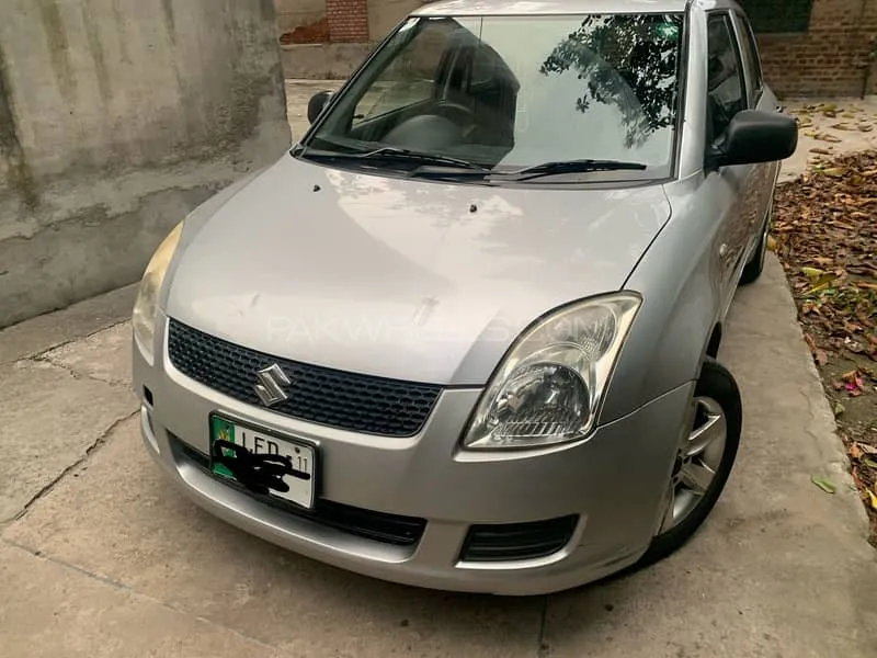 Suzuki Swift 2011 for Sale in Lahore Image-1