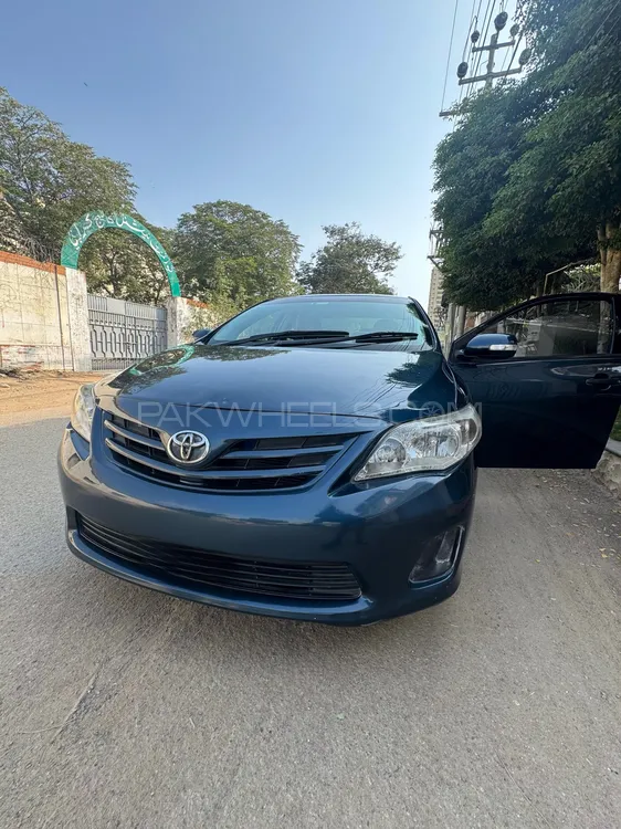 Toyota Corolla 2012 for Sale in Karachi Image-1