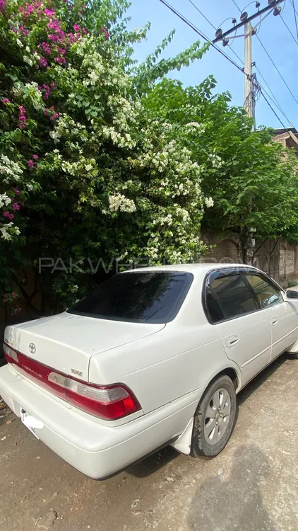 Toyota Corolla 2001 for Sale in Peshawar Image-1
