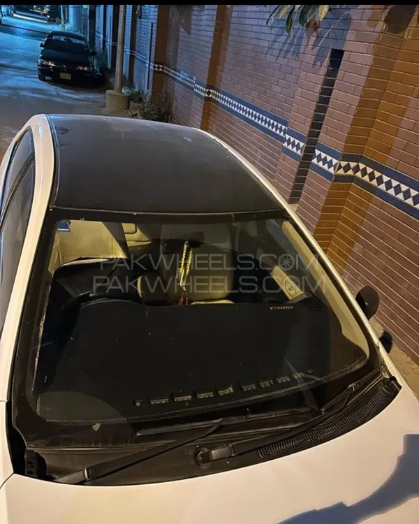 Toyota Corolla 2014 for Sale in Karachi Image-1