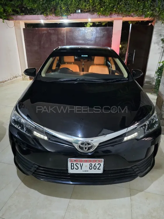 Toyota Corolla 2021 for Sale in Karachi Image-1