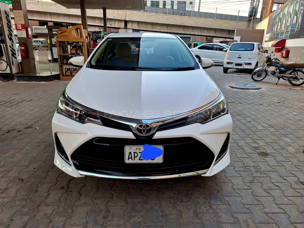 Toyota Corolla 2023 for Sale in Multan Image-1