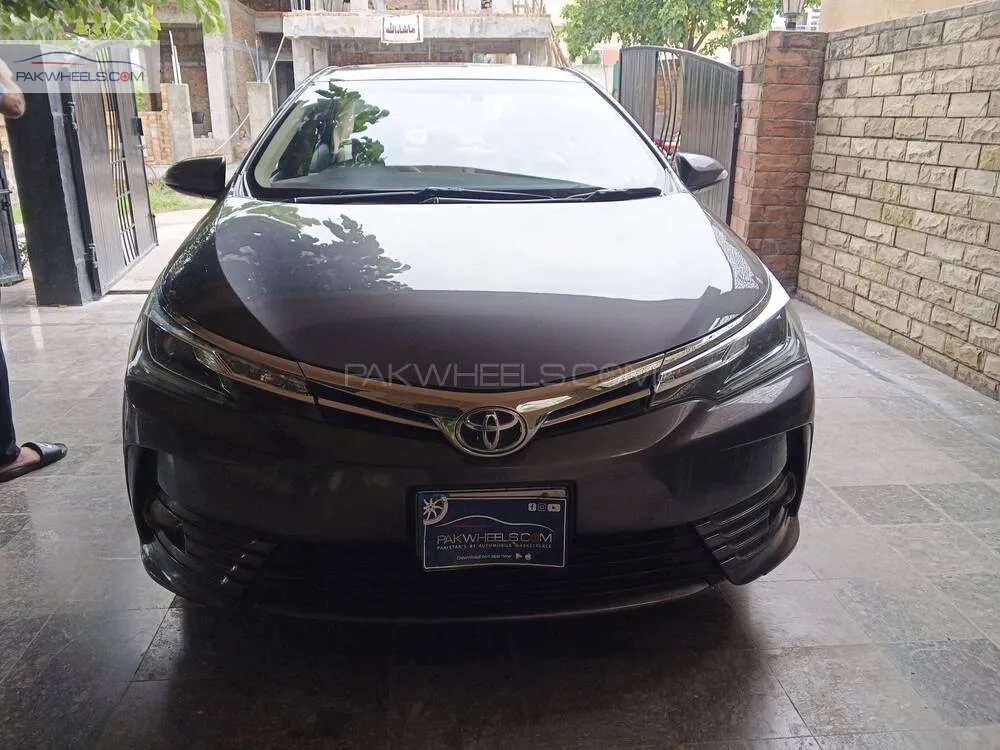 Toyota Corolla 2018 for Sale in Islamabad Image-1