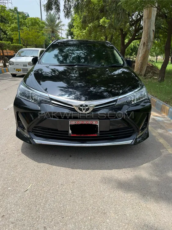 Toyota Corolla 2021 for Sale in Karachi Image-1