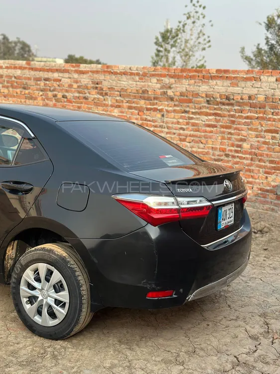 Toyota Corolla 2020 for Sale in Bhalwal Image-1