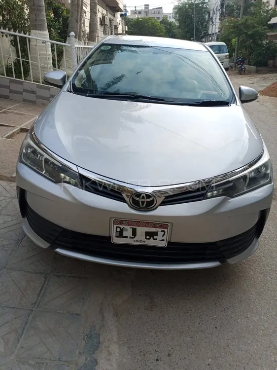Toyota Corolla 2017 for Sale in Karachi Image-1