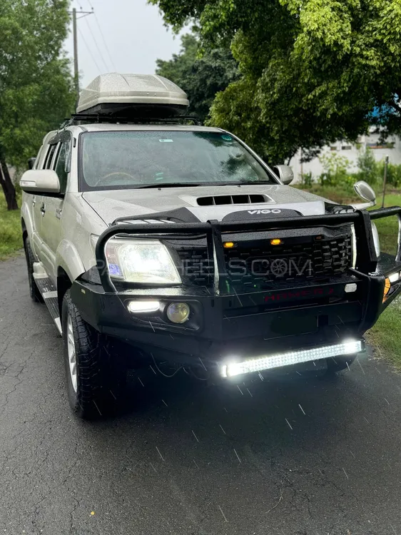 Toyota Hilux 2012 for Sale in Lahore Image-1
