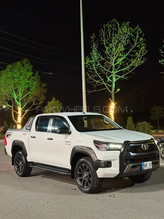 Toyota Hilux 2022 for Sale in Islamabad Image-1