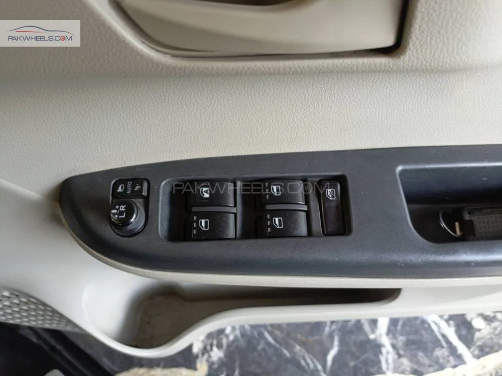 Toyota Passo 2017 for Sale in Rawalpindi Toyota Passo 2017 for Sale in Rawalpindi Image-12
