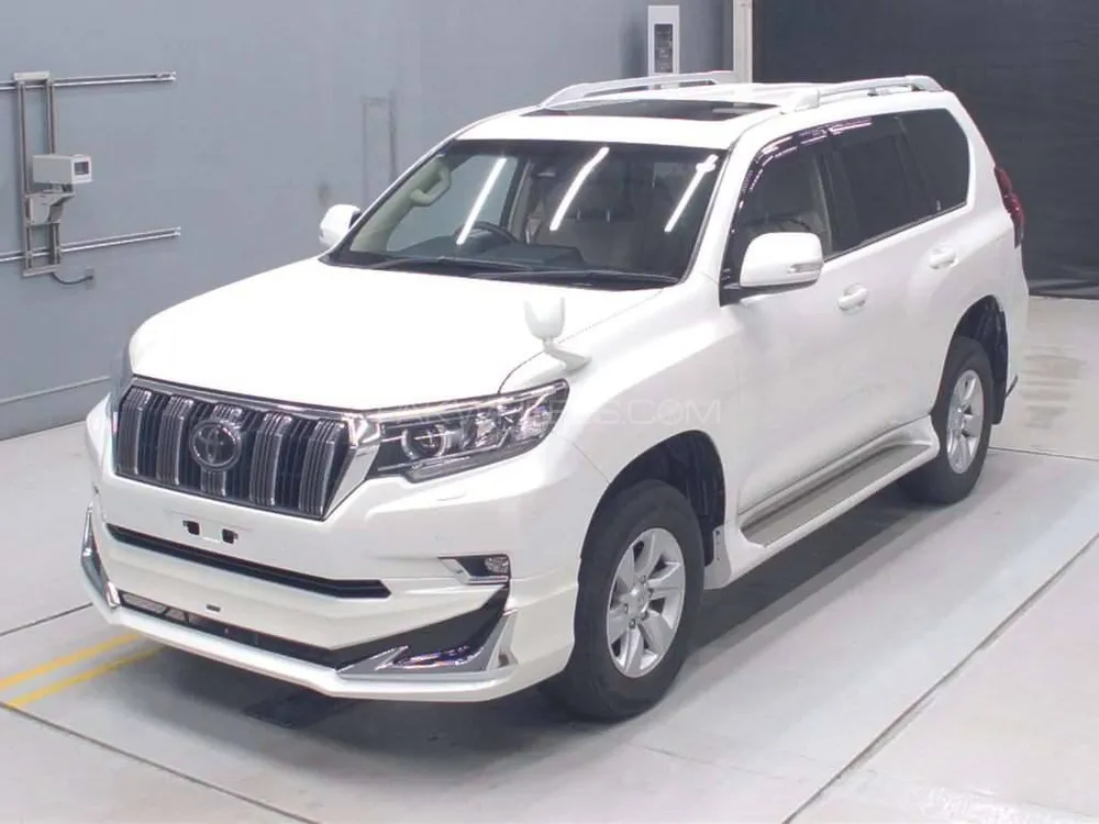 Toyota Prado 2019 for Sale in Karachi Image-1