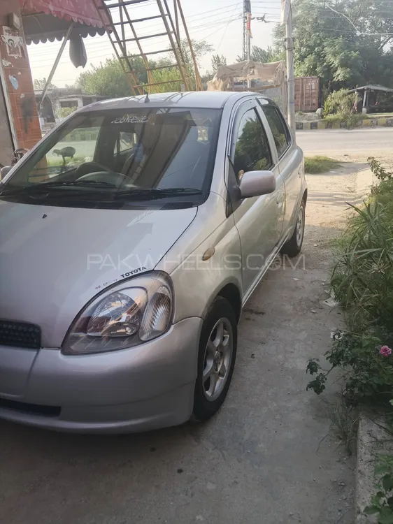 Toyota Vitz 1999 for Sale in Charsadda Image-1
