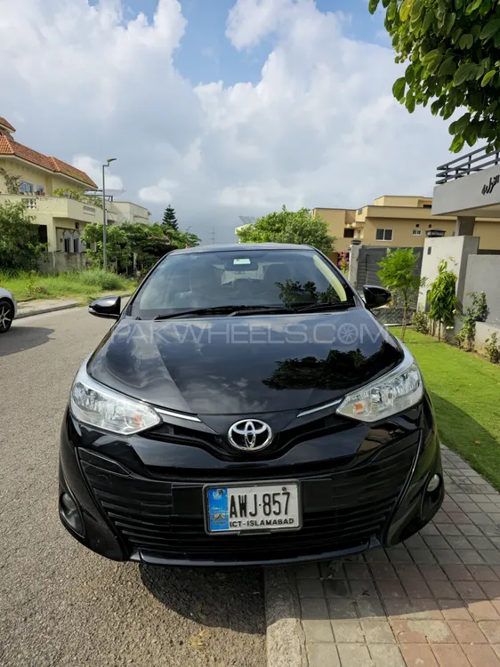 Toyota Yaris Sedan 2021 for Sale in Islamabad Image-1