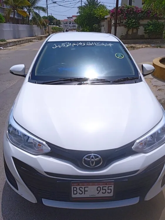 Toyota Yaris Sedan 2020 for Sale in Karachi Image-1