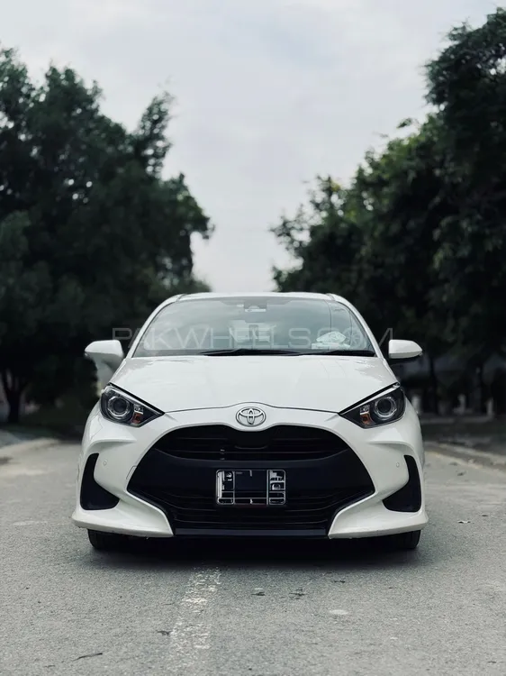 Toyota Yaris Hatchback 2021 for Sale in Faisalabad Image-1