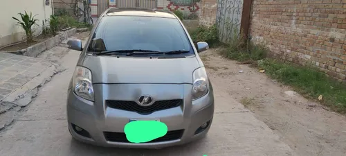 Toyota Vitz F 1.3 2007