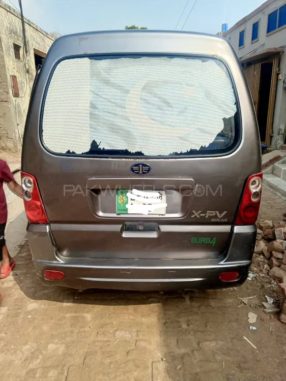 FAW X-PV 2018 for Sale in Faisalabad Image-1