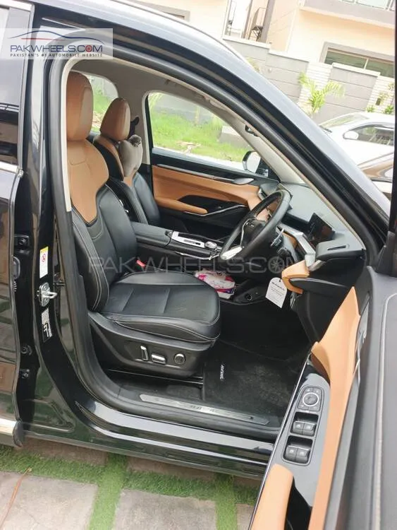Haval H6 2023 for Sale in Karachi Haval H6 2023 for Sale in Karachi Image-10