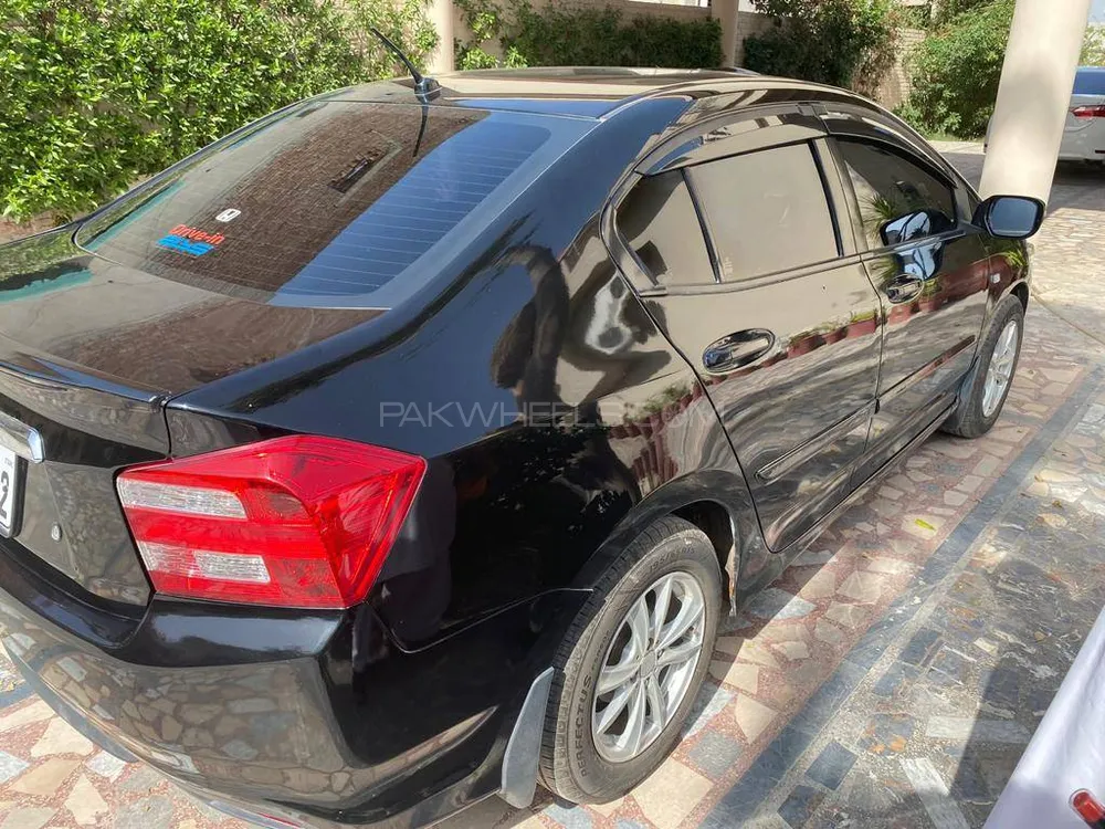 Honda City 2010 for Sale in Karachi Image-1