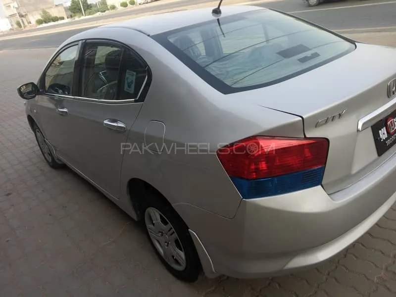 Honda City 2014 for Sale in Ahmed Pur East Image-1