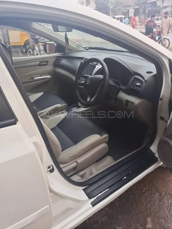 Honda City 2018 for Sale in Faisalabad Image-1