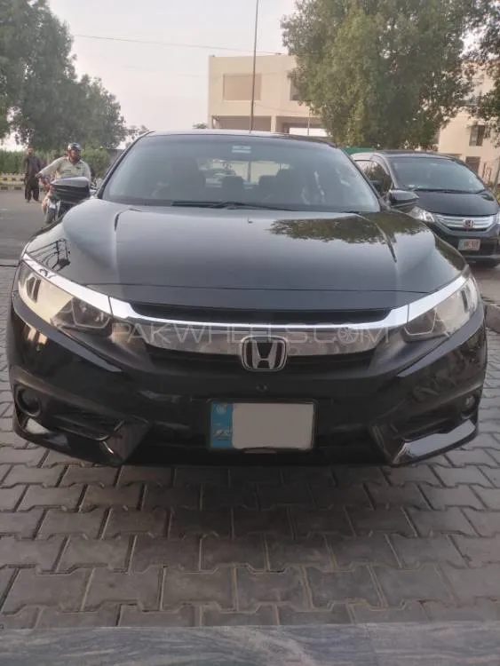 Honda Civic 2018 for Sale in Lahore Image-1