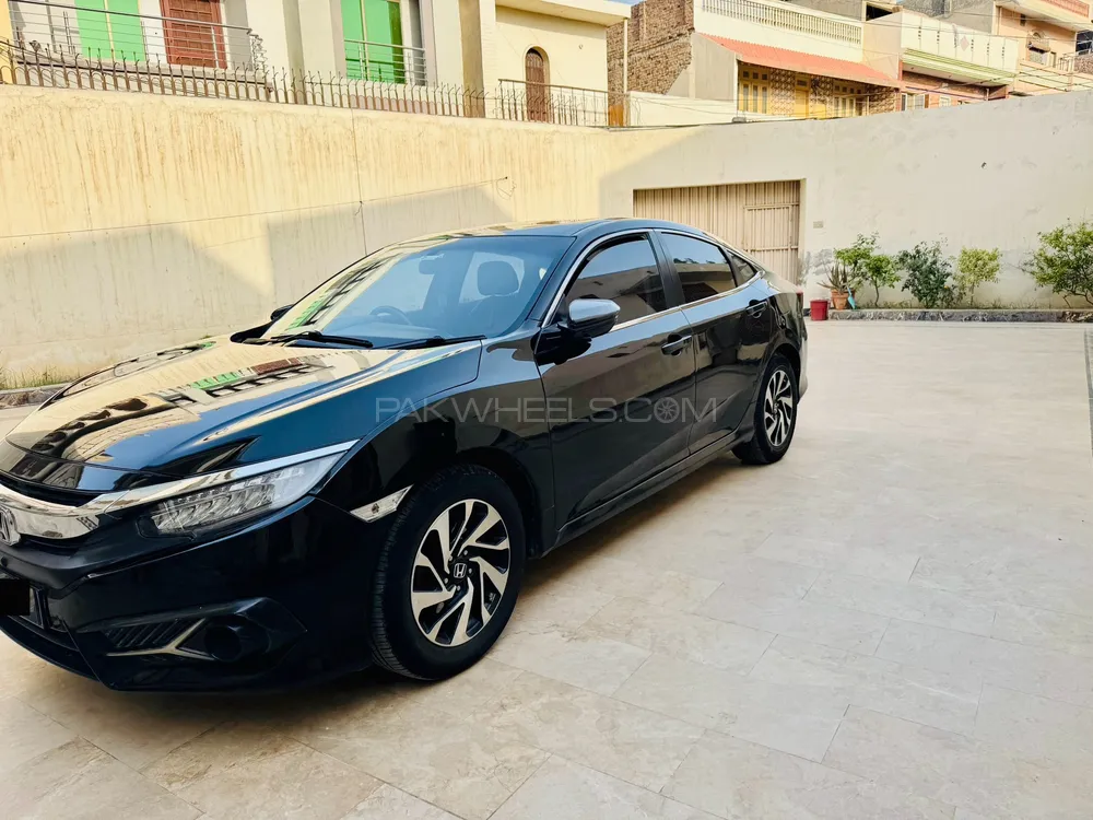 Honda Civic 2019 for Sale in Chichawatni Image-1