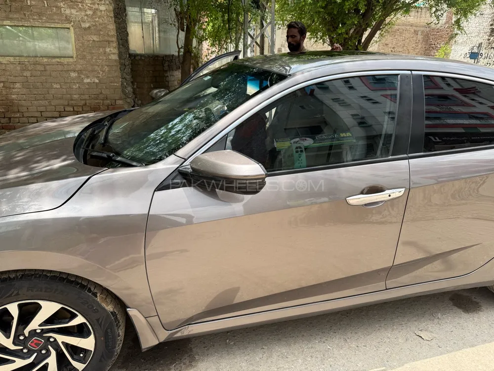 Honda Civic 2016 for Sale in Okara Image-1