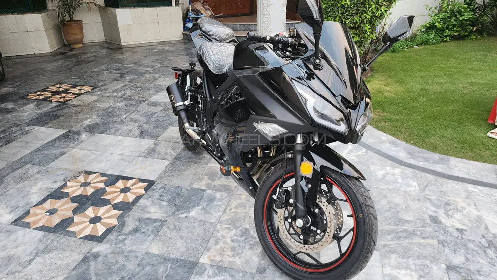 Kawasaki Ninja 400 2025 for Sale Image-1