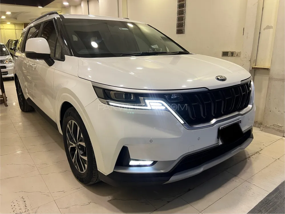 KIA Carnival 2021 for Sale in Karachi Image-1
