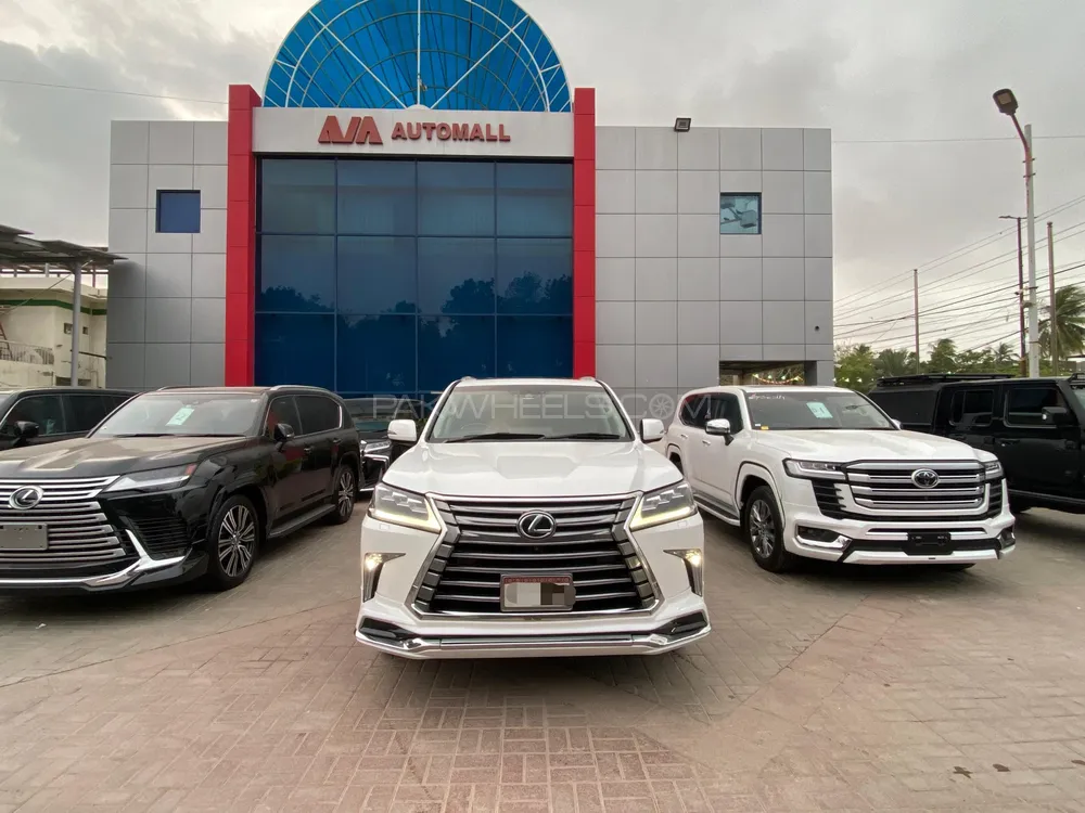 Lexus LX Series 2017 for Sale in Karachi Image-1