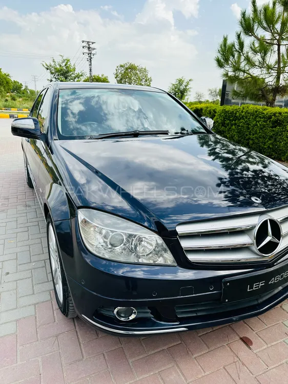 Mercedes Benz C Class 2007 for Sale in Sialkot Image-1