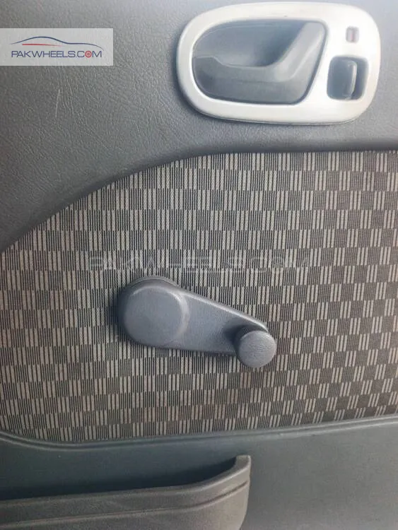 Suzuki Cultus 2016 for Sale in Lahore Suzuki Cultus 2016 for Sale in Lahore Image-13
