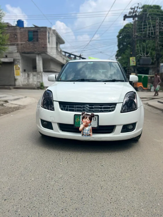 Suzuki Swift 2013 for Sale in Lahore Image-1