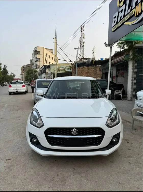 Suzuki Swift 2023 for Sale in Hyderabad Image-1