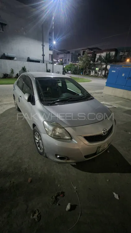 Toyota Belta 2010 for Sale in Lahore Image-1