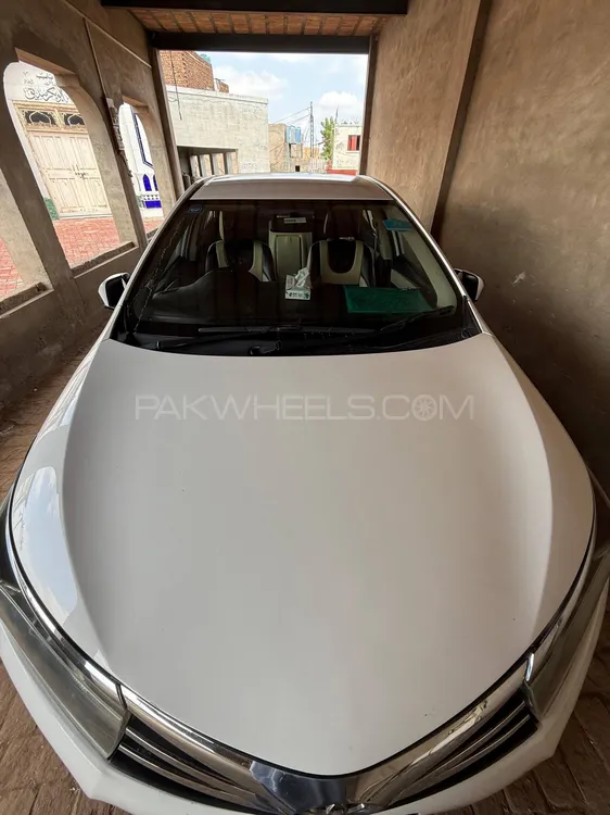 Toyota Corolla 2015 for Sale in Sargodha Image-1