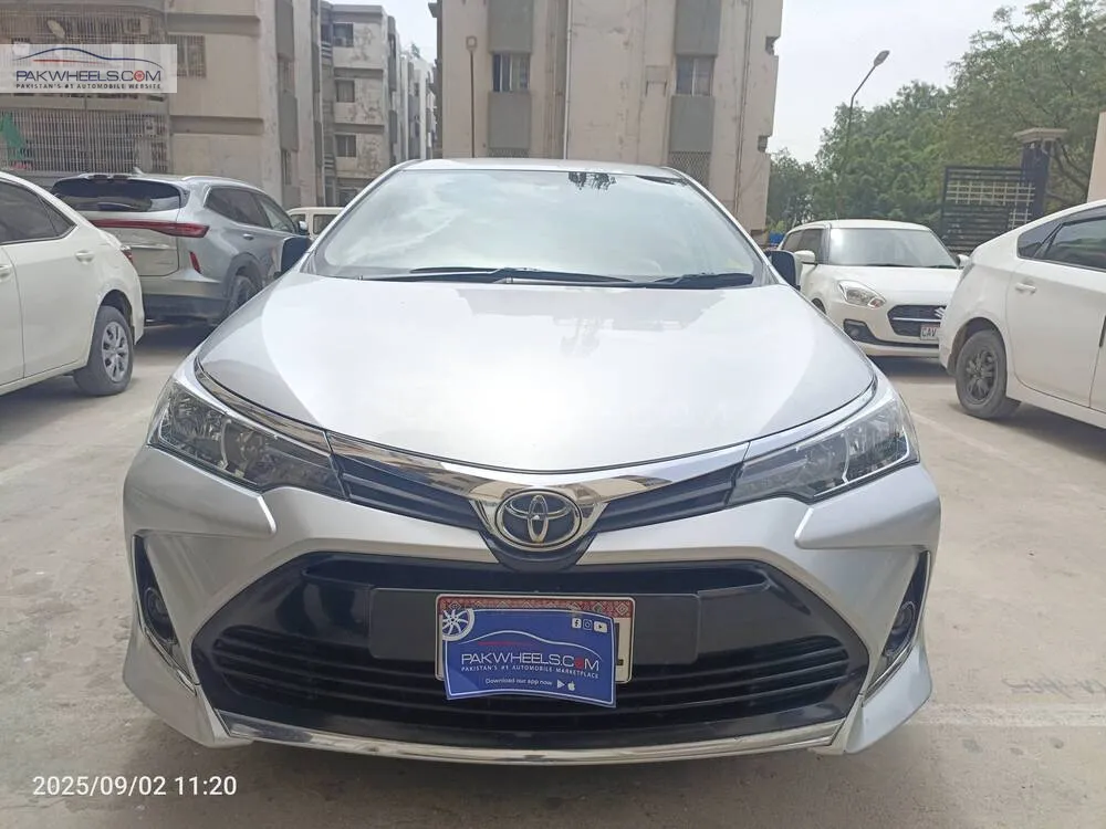 Toyota Corolla 2021 for Sale in Karachi Image-1