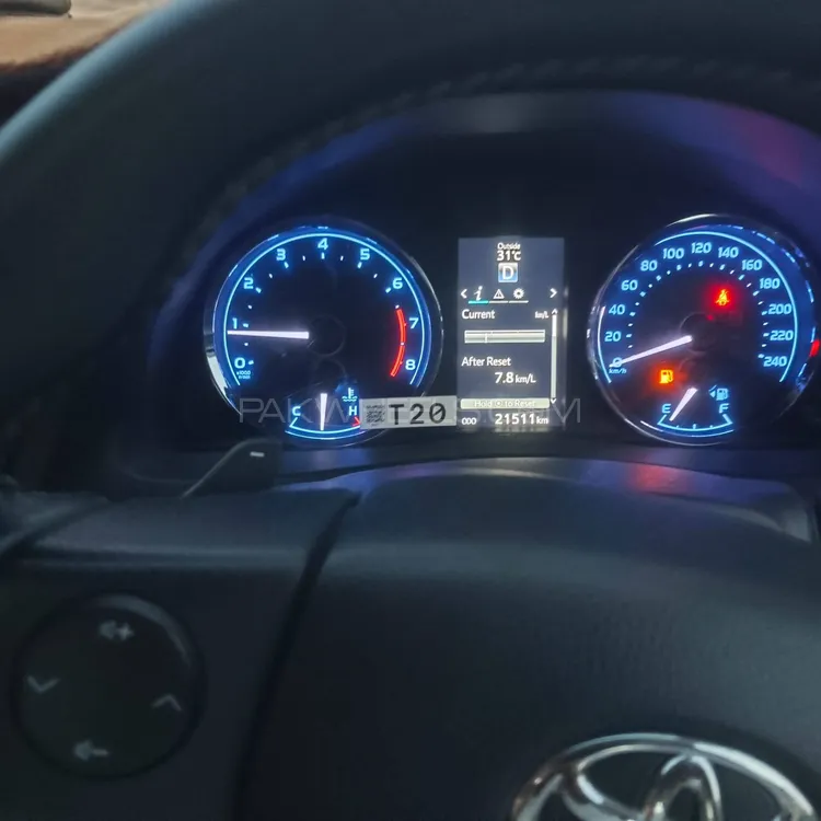 Toyota Corolla 2023 for Sale in Karachi Image-1