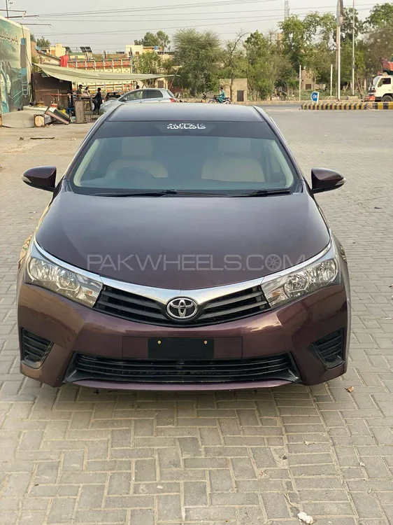 Toyota Corolla 2014 for Sale in Burewala Image-1