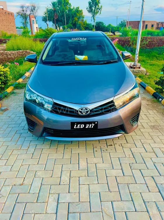 Toyota Corolla 2015 for Sale in Sargodha Image-1