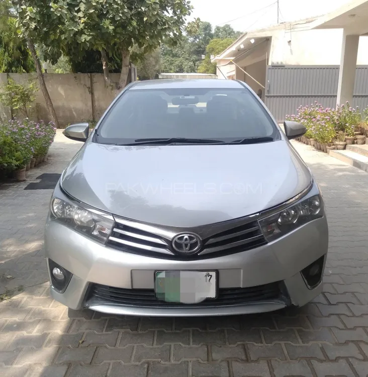 Toyota Corolla 2017 for Sale in Bahawalpur Image-1