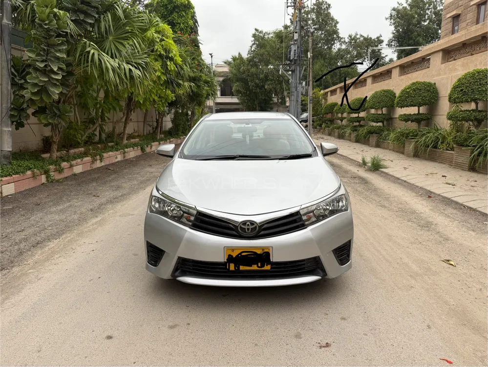 Toyota Corolla 2016 for Sale in Karachi Image-1