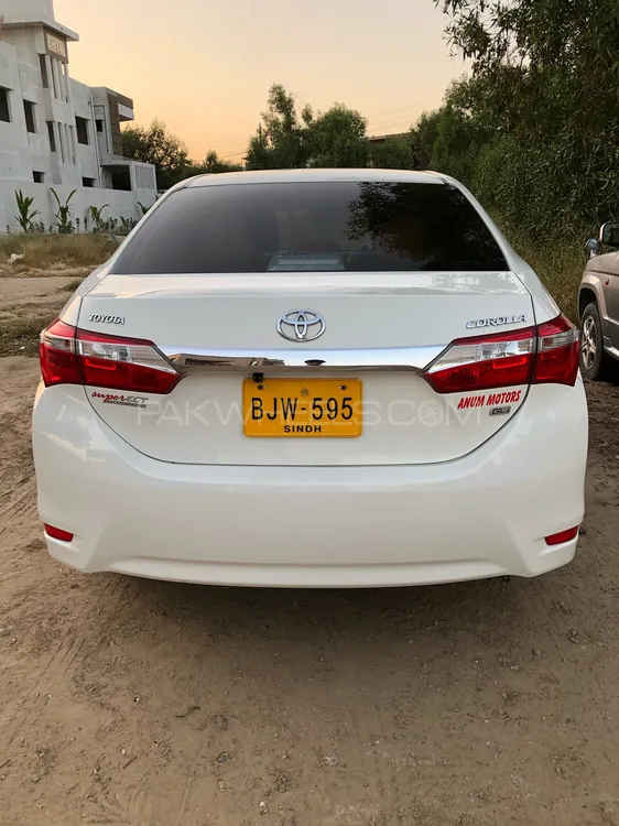 Toyota Corolla 2017 for Sale in Karachi Image-1