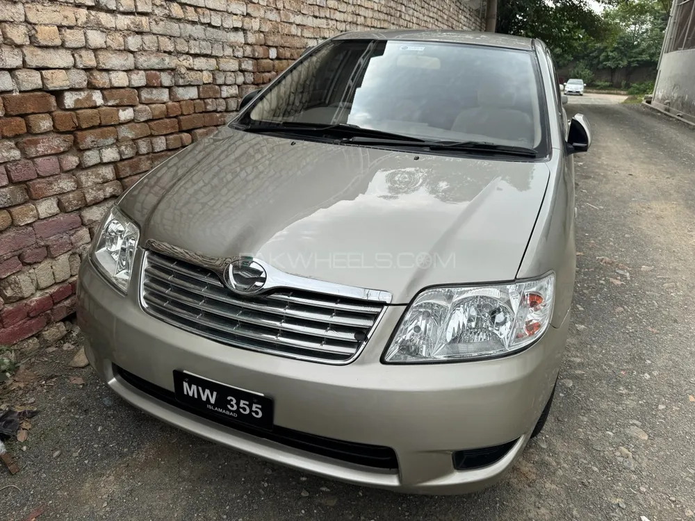 Toyota Corolla 2004 for Sale in Peshawar Image-1